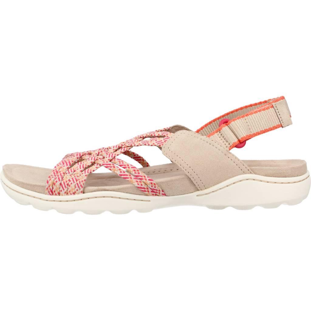 CLARKS AMANDA EASE en color BEIS (2)