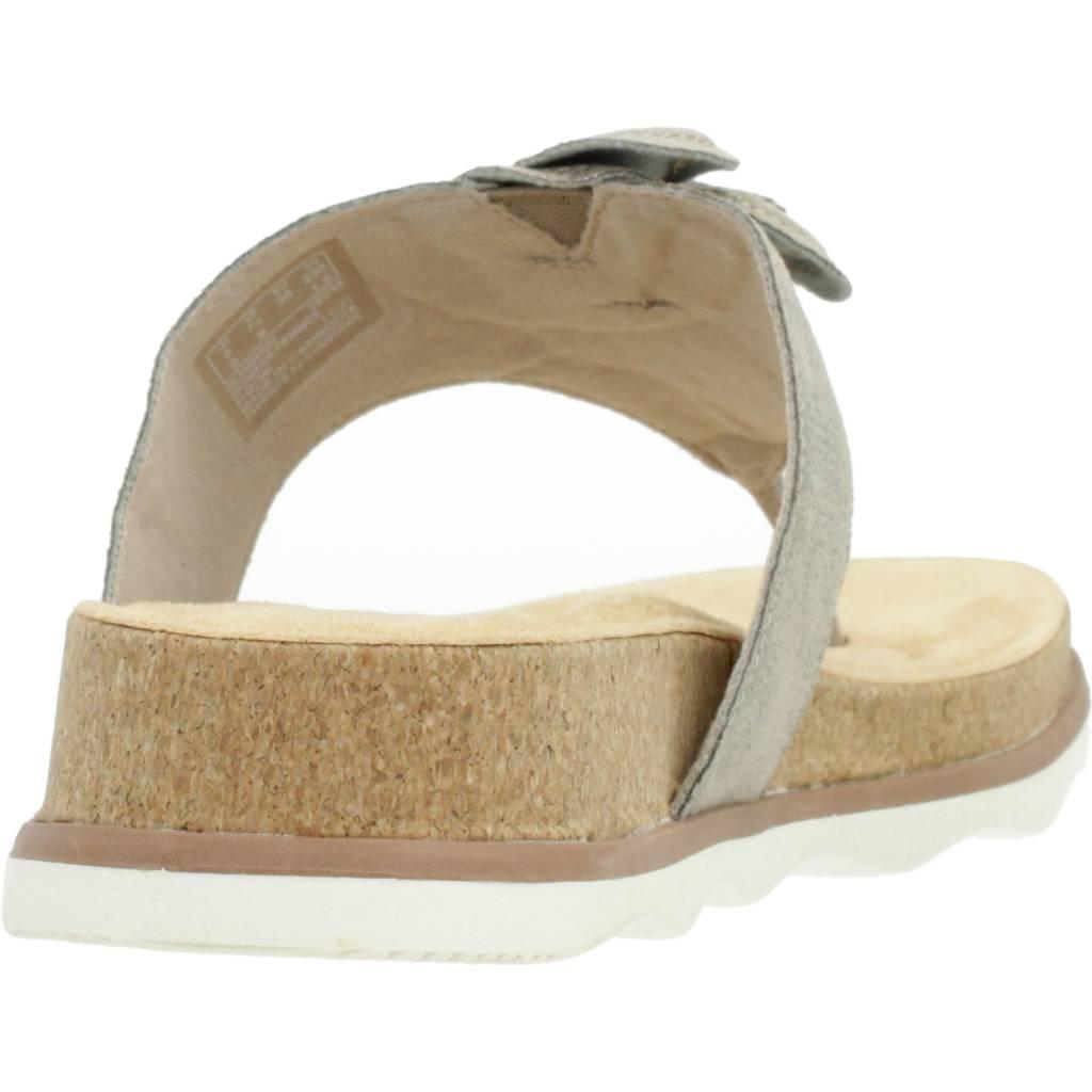 CLARKS BRYNN STYLE en color BRONCE (3)
