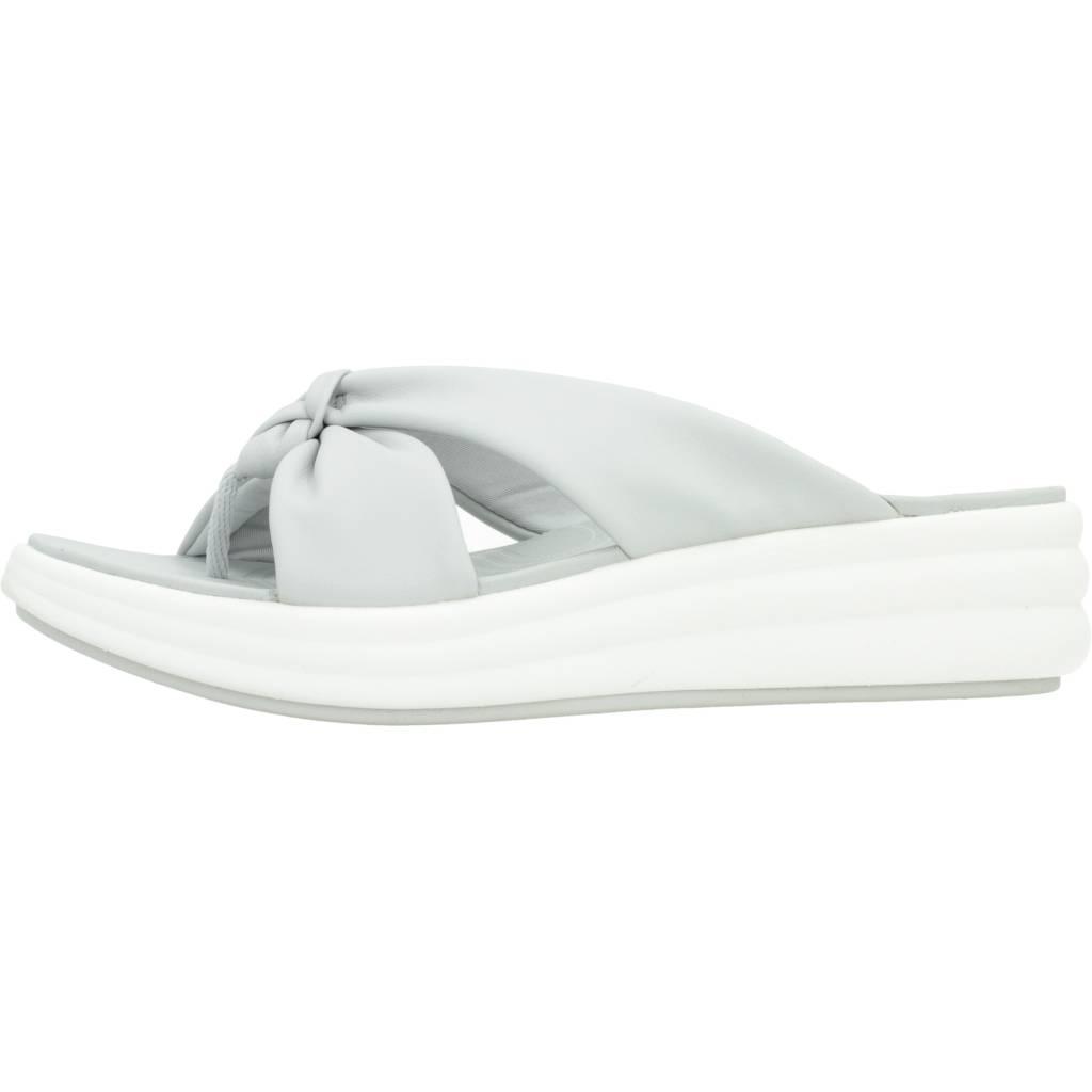 CLARKS DRIFT AVE LIGHT en color GRIS (2)
