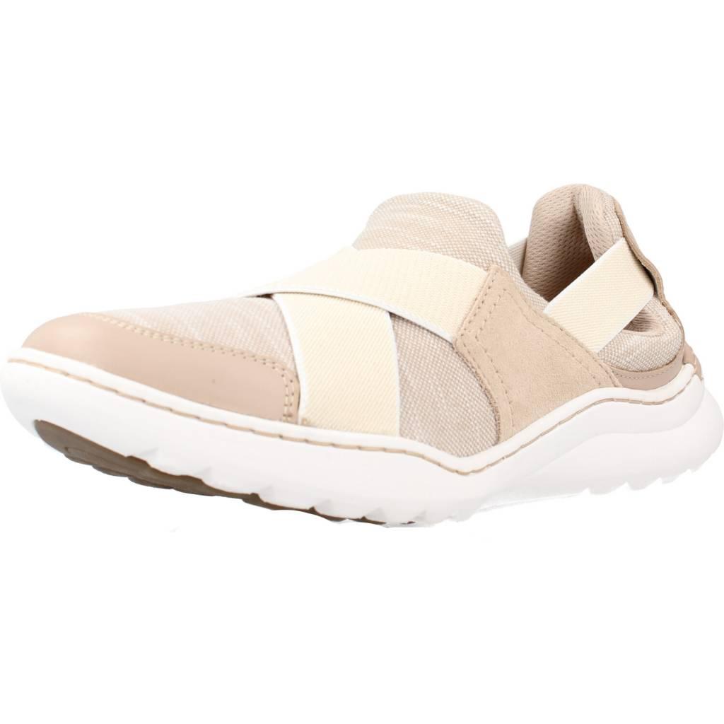 CLARKS TEAGAN GO en color MARRON CLARO (1)