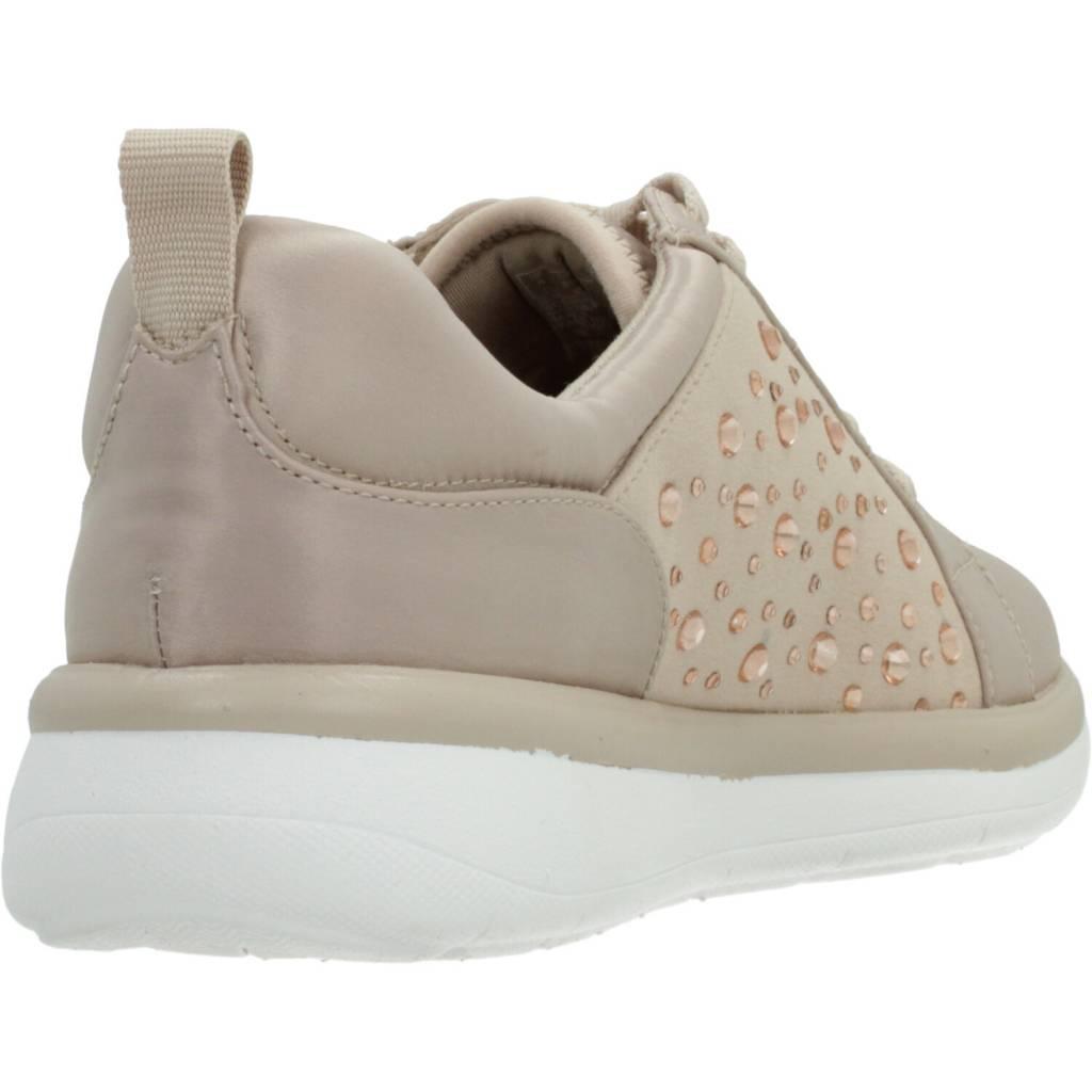 CLARKS EZERA AVE en color ROSA (3)