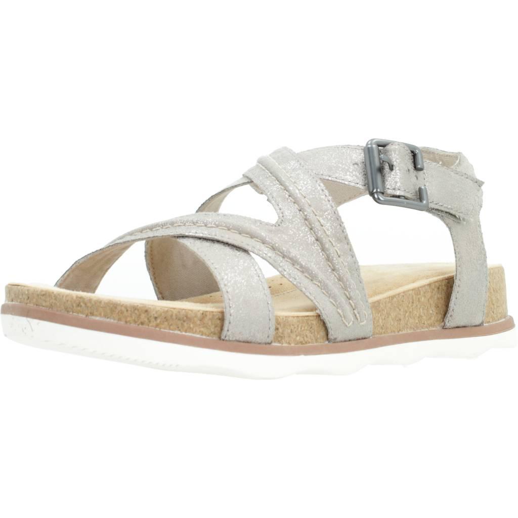 CLARKS BRYNN AVE en color BRONCE (1)