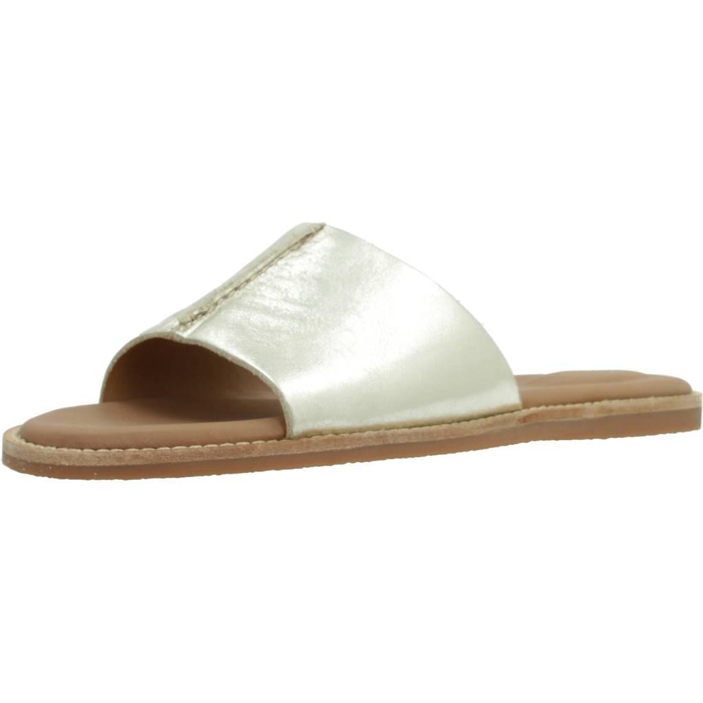 CLARKS KARSEA MULE en color ORO (1)