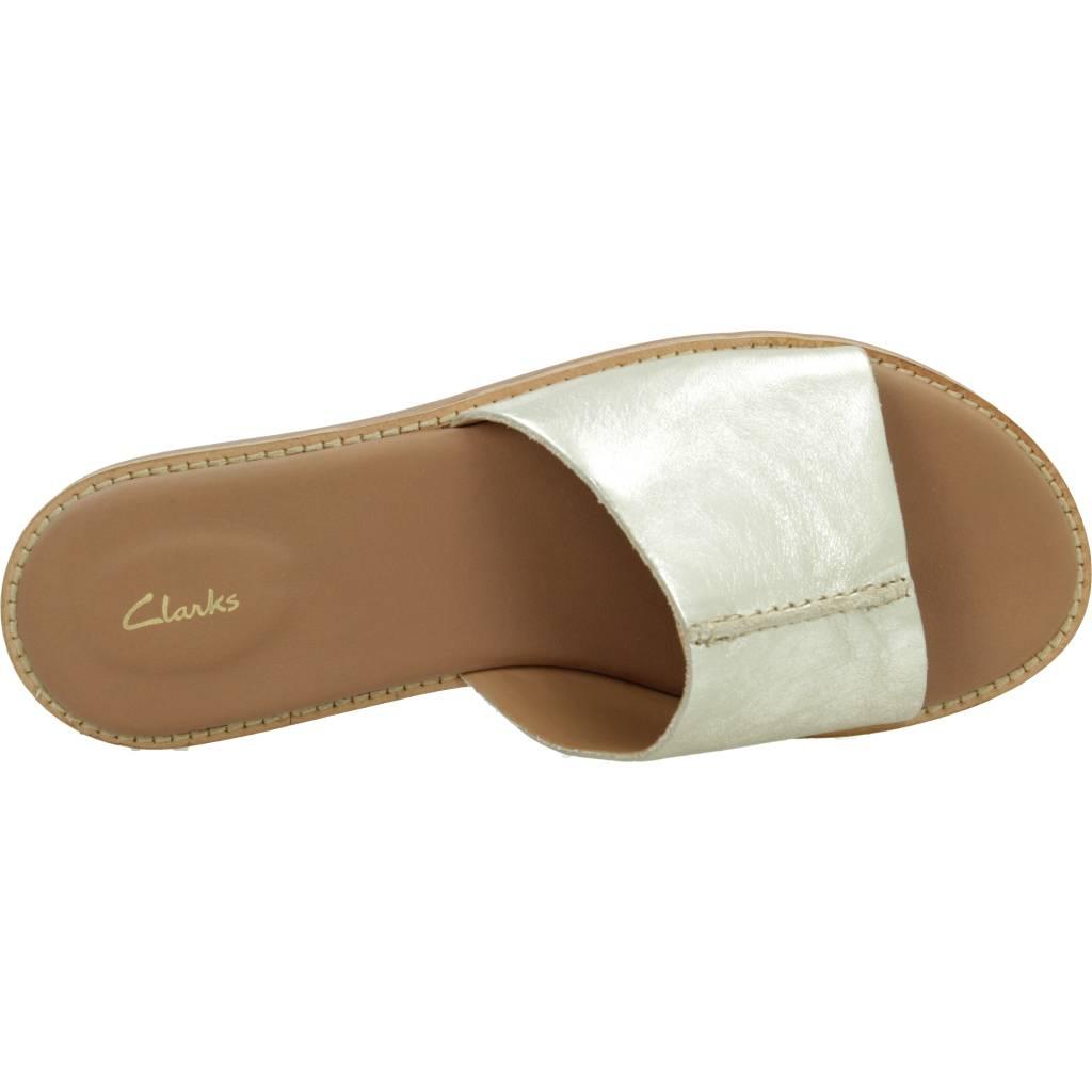 CLARKS KARSEA MULE en color ORO (7)