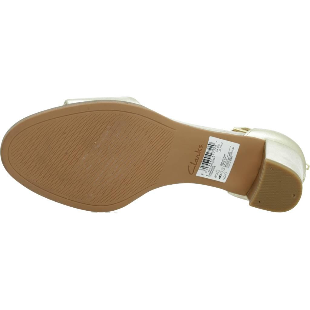CLARKS AYLIN PART en color ORO (6)