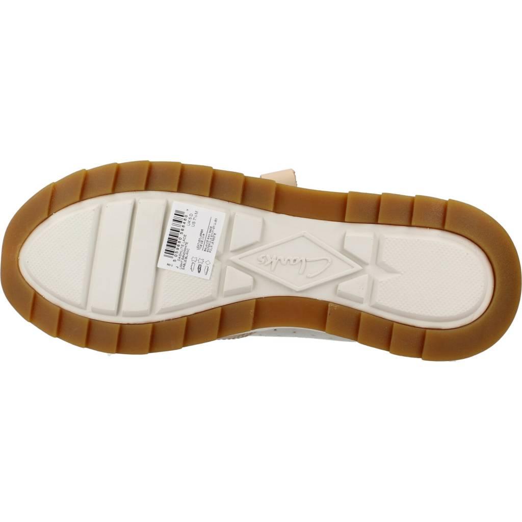 CLARKS DASHLITE LACE en color BEIS (6)