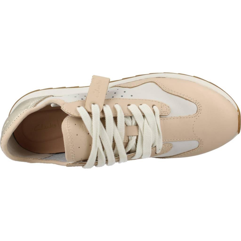 CLARKS DASHLITE LACE en color BEIS (7)