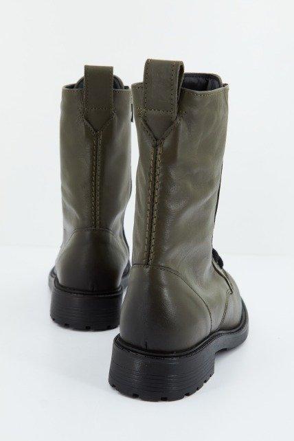 CLARKS ORINOCO STYLE en color VERDE (3)