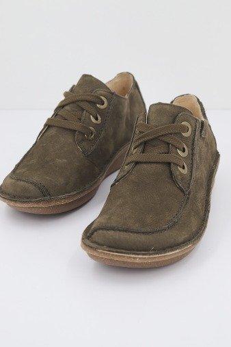 CLARKS FUNNY DREAM en color VERDE (1)