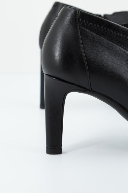 CLARKS AMBYR HOPE en color NEGRO (3)