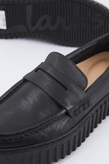 CLARKS TORHILL PENNY en color NEGRO (4)