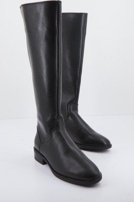 CLARKS PURE RIDE en color NEGRO (2)