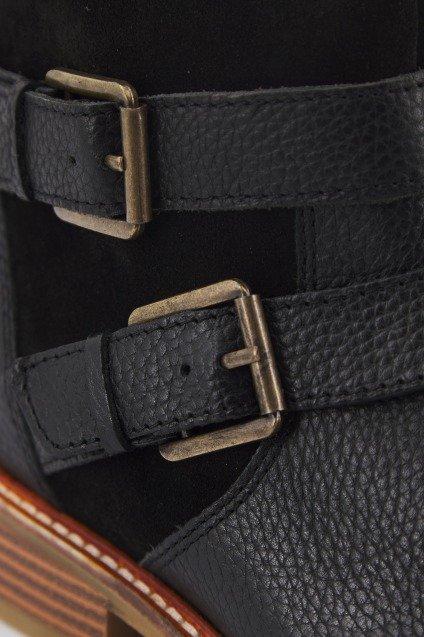 CLARKS COLOGNE BUCKLE en color NEGRO (4)