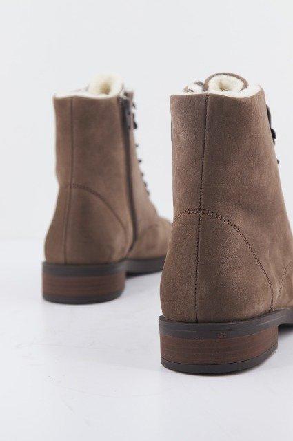 CLARKS MEMI LACE en color MARRON (3)