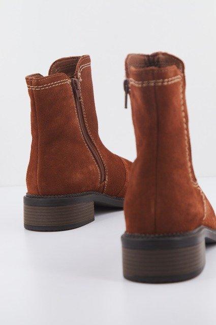 CLARKS MAYE ZIP en color MARRON (3)