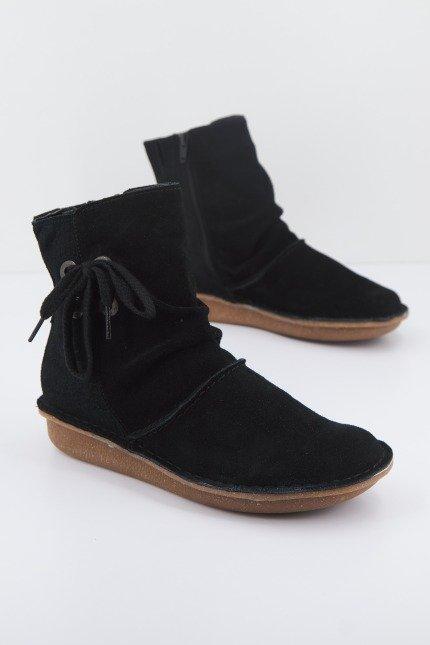 CLARKS FUNNY OAK en color NEGRO (1)