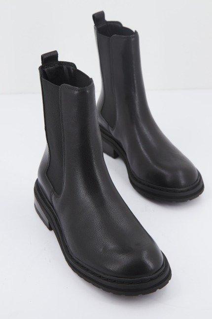 CLARKS TILHAM CHELSEA en color NEGRO (1)