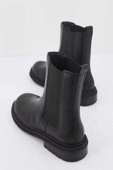 CLARKS TILHAM CHELSEA en color NEGRO (3)