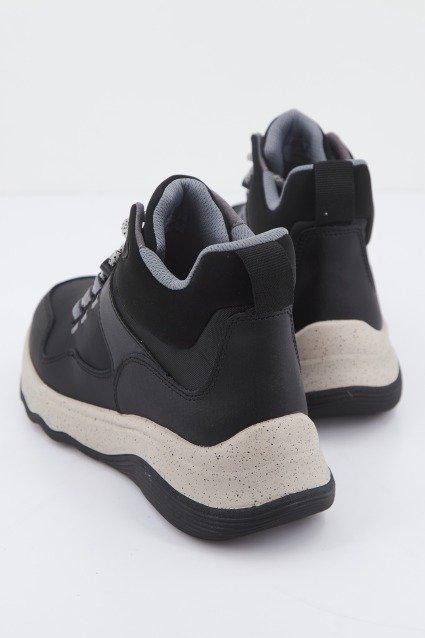 CLARKS JAUNT LO en color NEGRO (3)