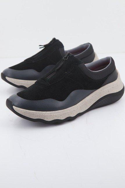 CLARKS JAUNT WAY en color NEGRO (2)