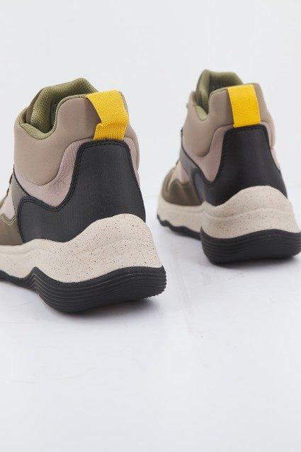 CLARKS JAUNT LO en color VERDE (3)