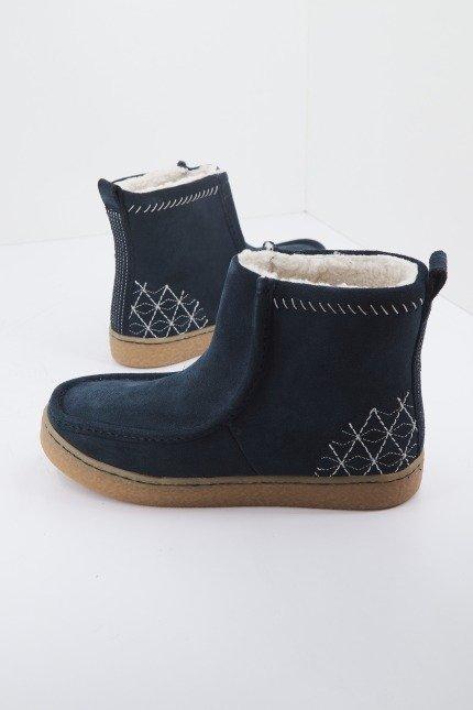 CLARKS BARLEIGH PULL en color AZUL (1)