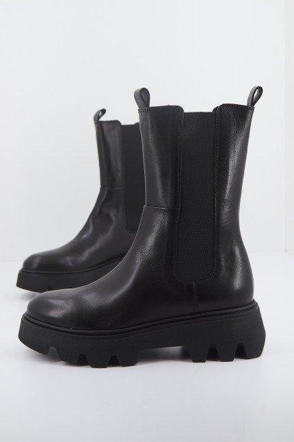 CLARKS MOTIVE. TOP en color NEGRO (2)