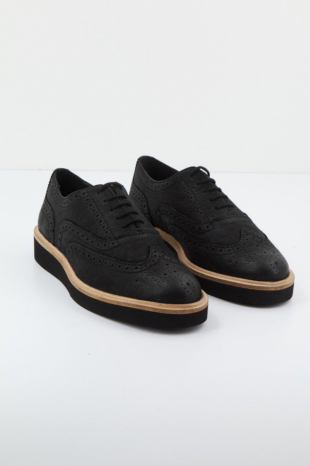 CLARKS BAILLE BROGUE en color NEGRO (1)