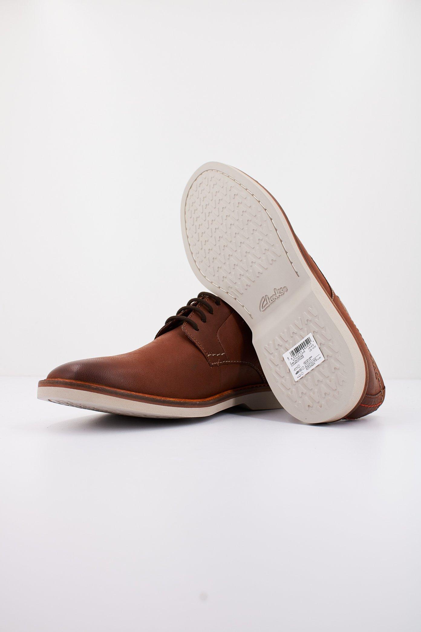 CLARKS ATTICUS LTLACE en color MARRON (4)