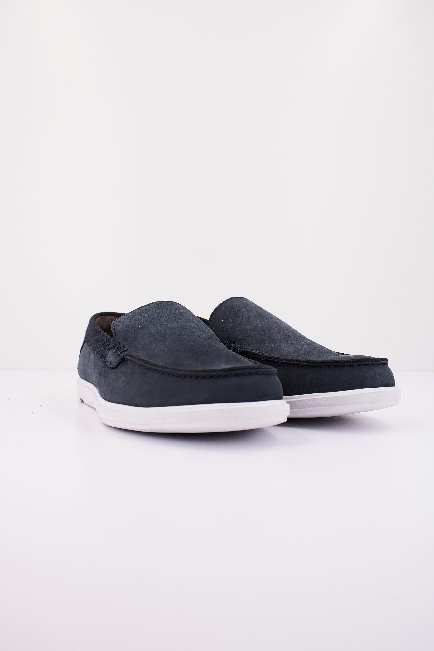 CLARKS BRATTON LOAFER en color AZUL (2)