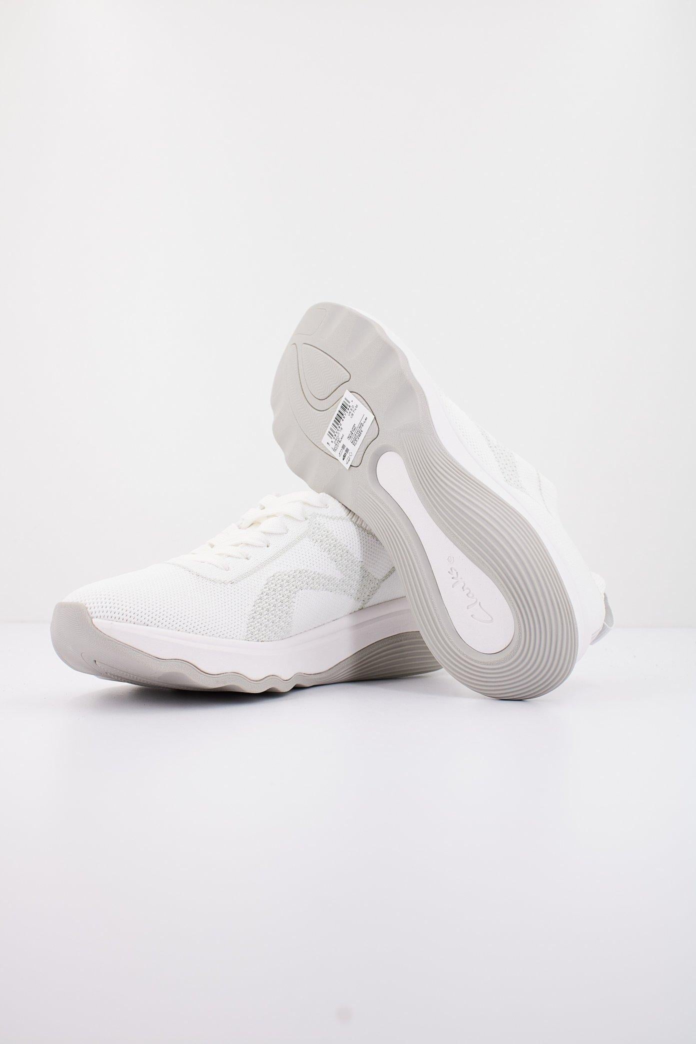 CLARKS CIRCUIT TIE en color BLANCO (4)