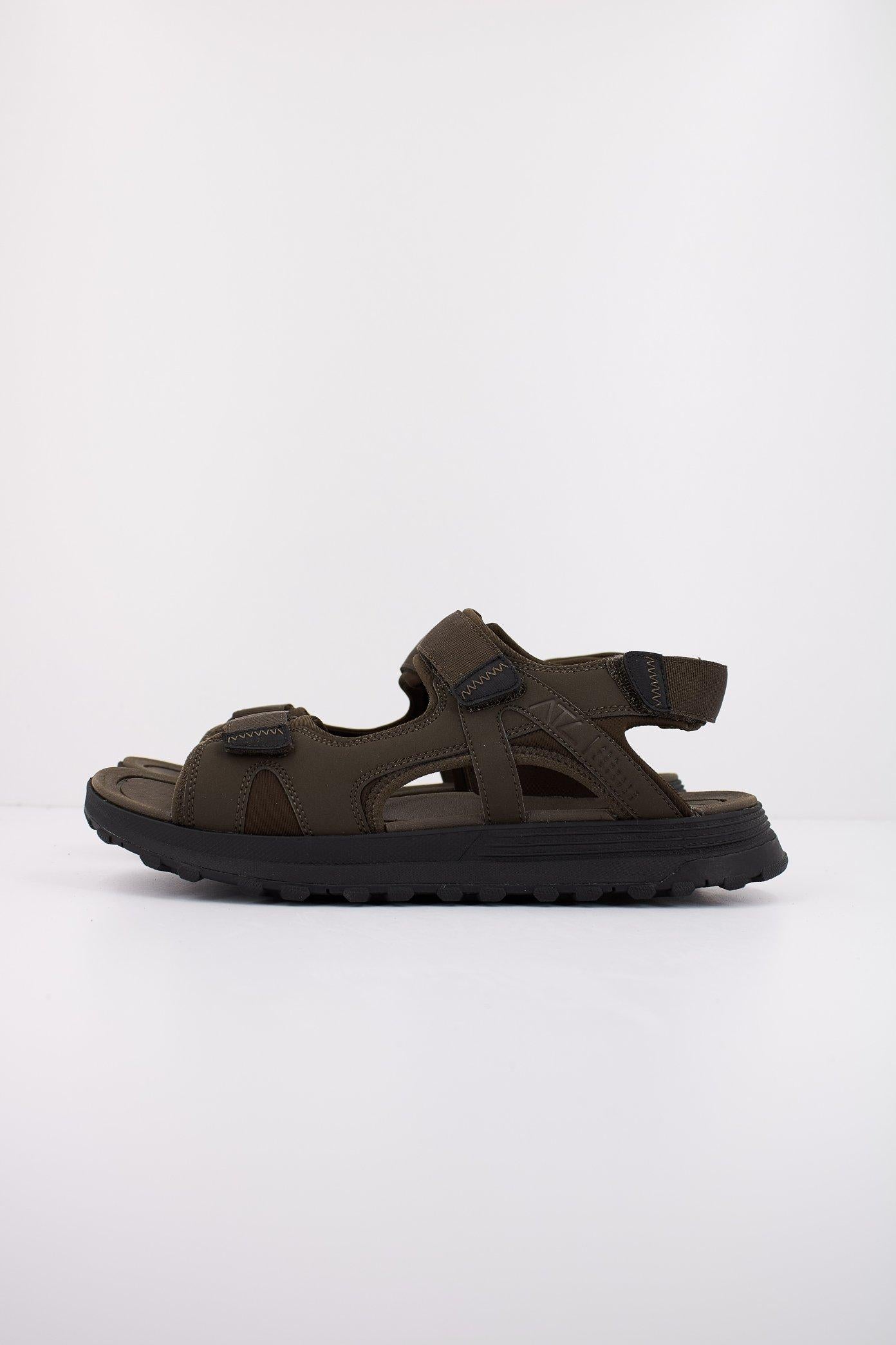 CLARKS ATL TREK SUN en color MARRON (1)