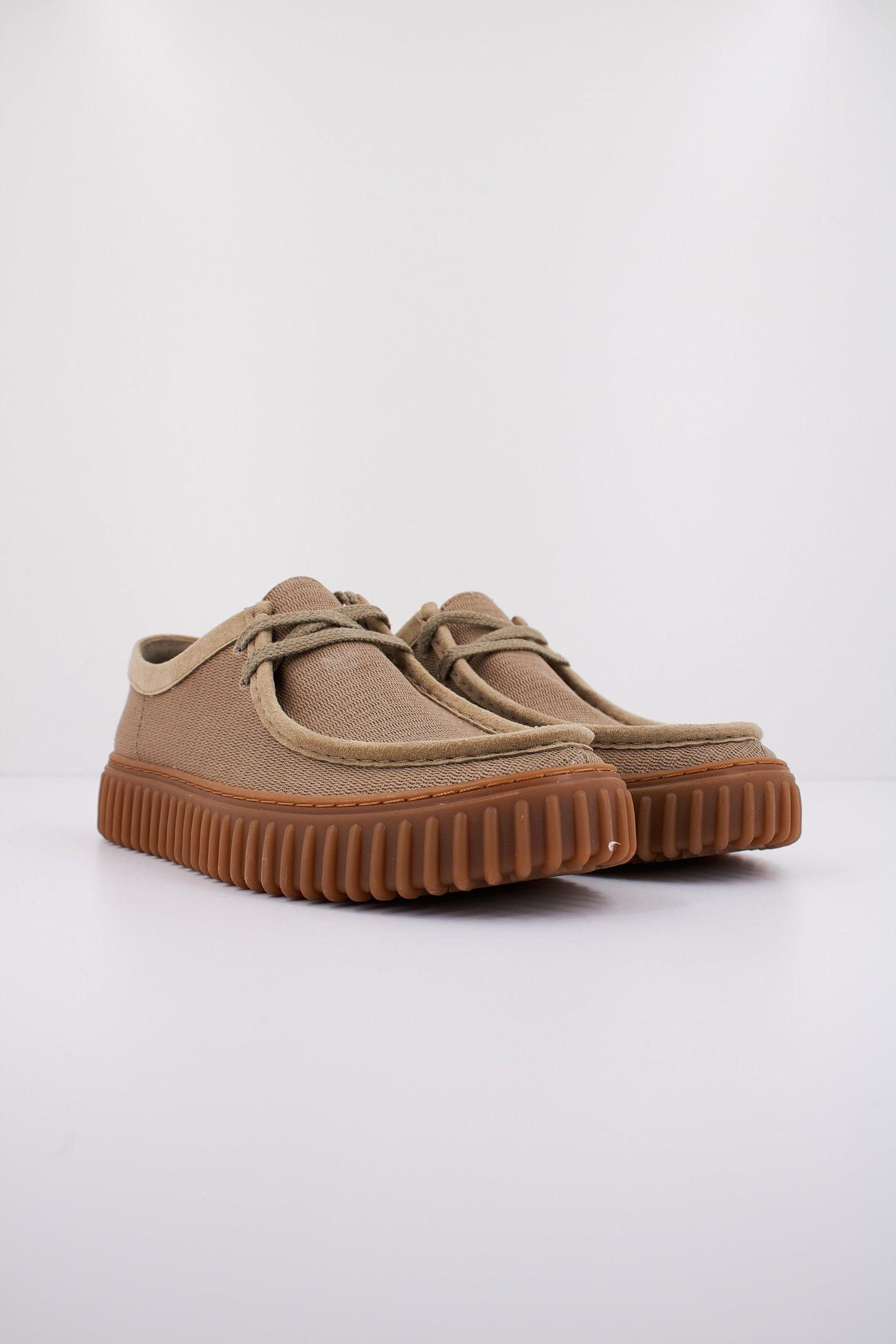 CLARKS TORHILL LO en color MARRON (2)