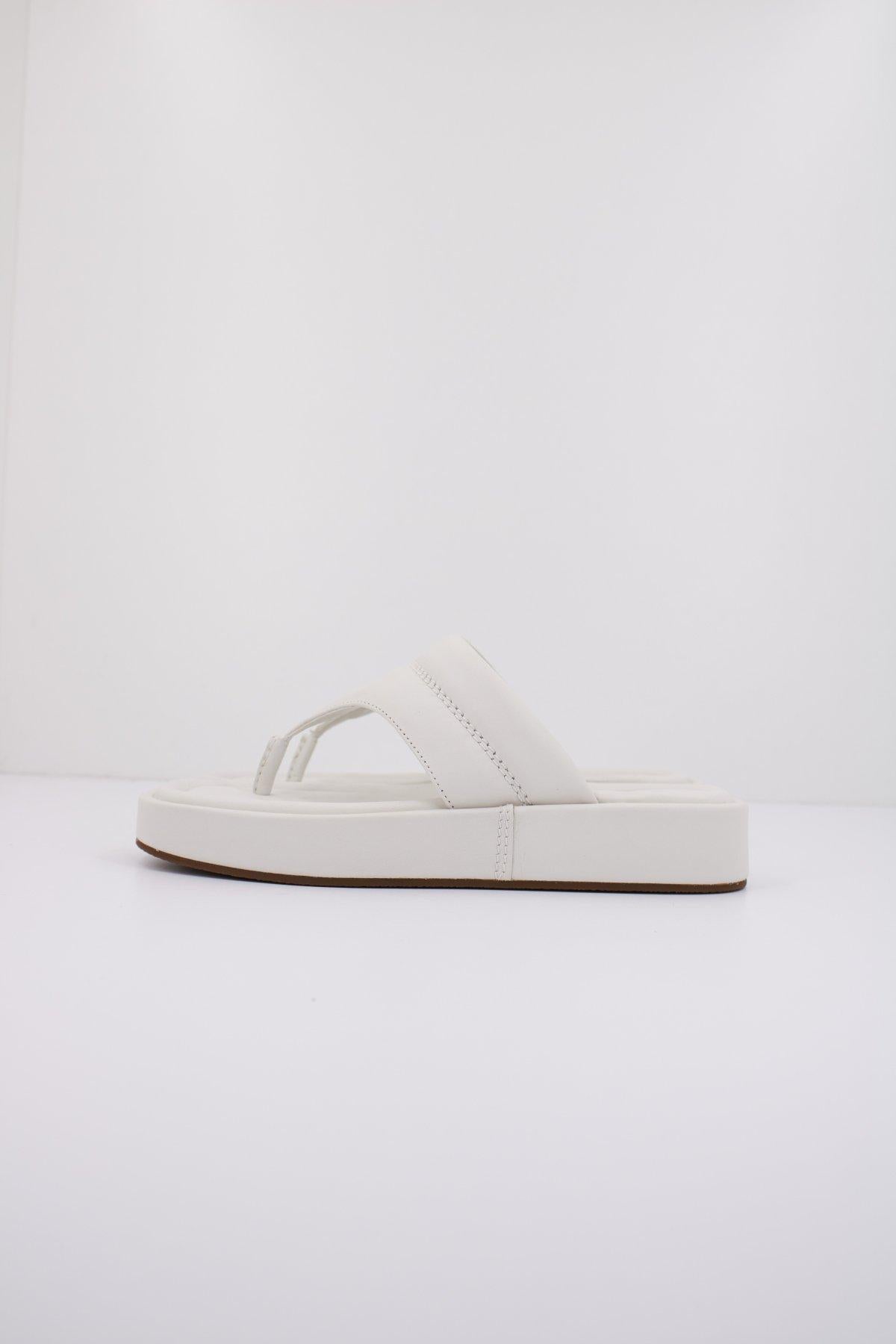 CLARKS ALDA WALK en color BLANCO (1)