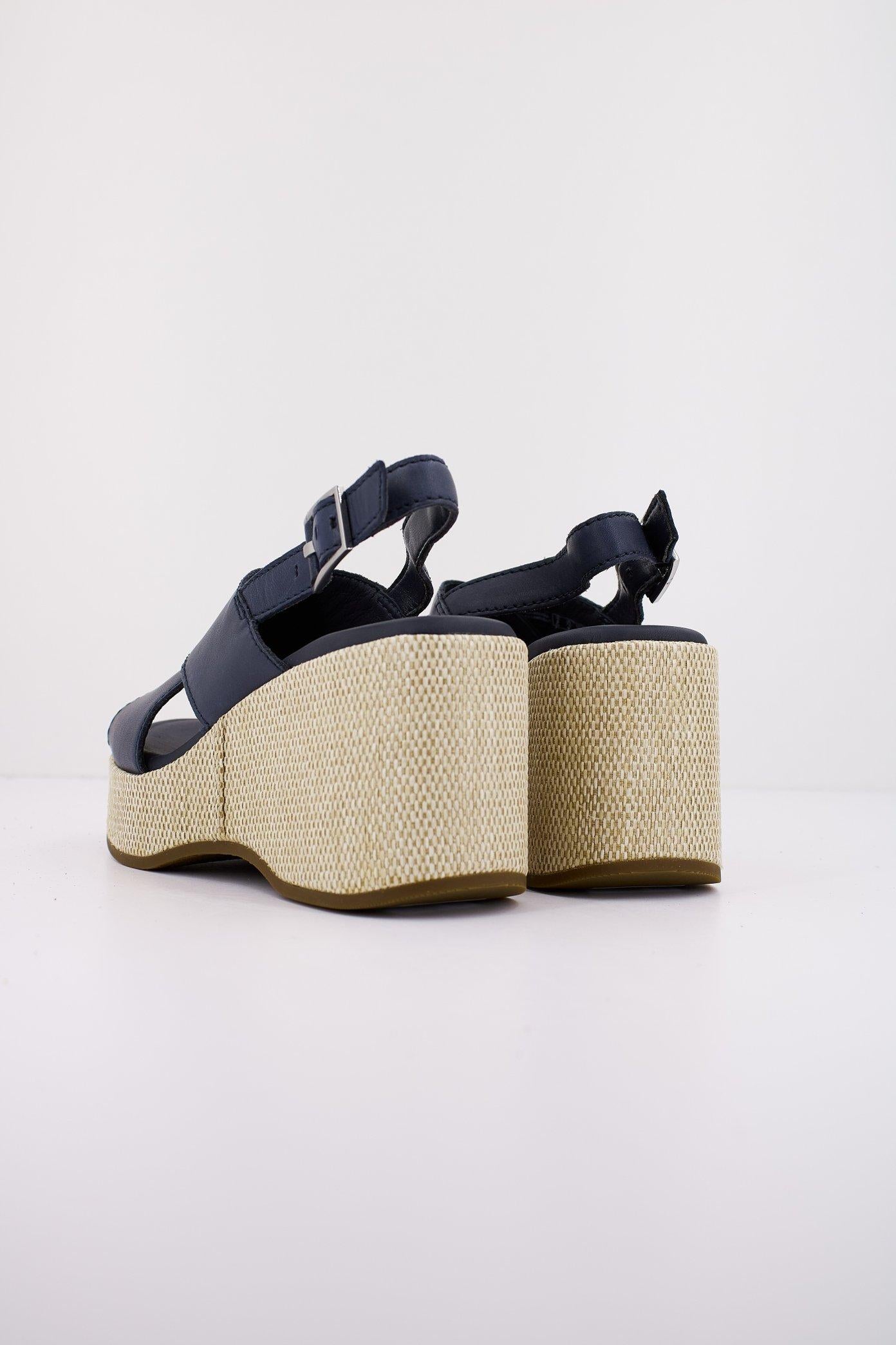 CLARKS MANON WISH en color AZUL (3)