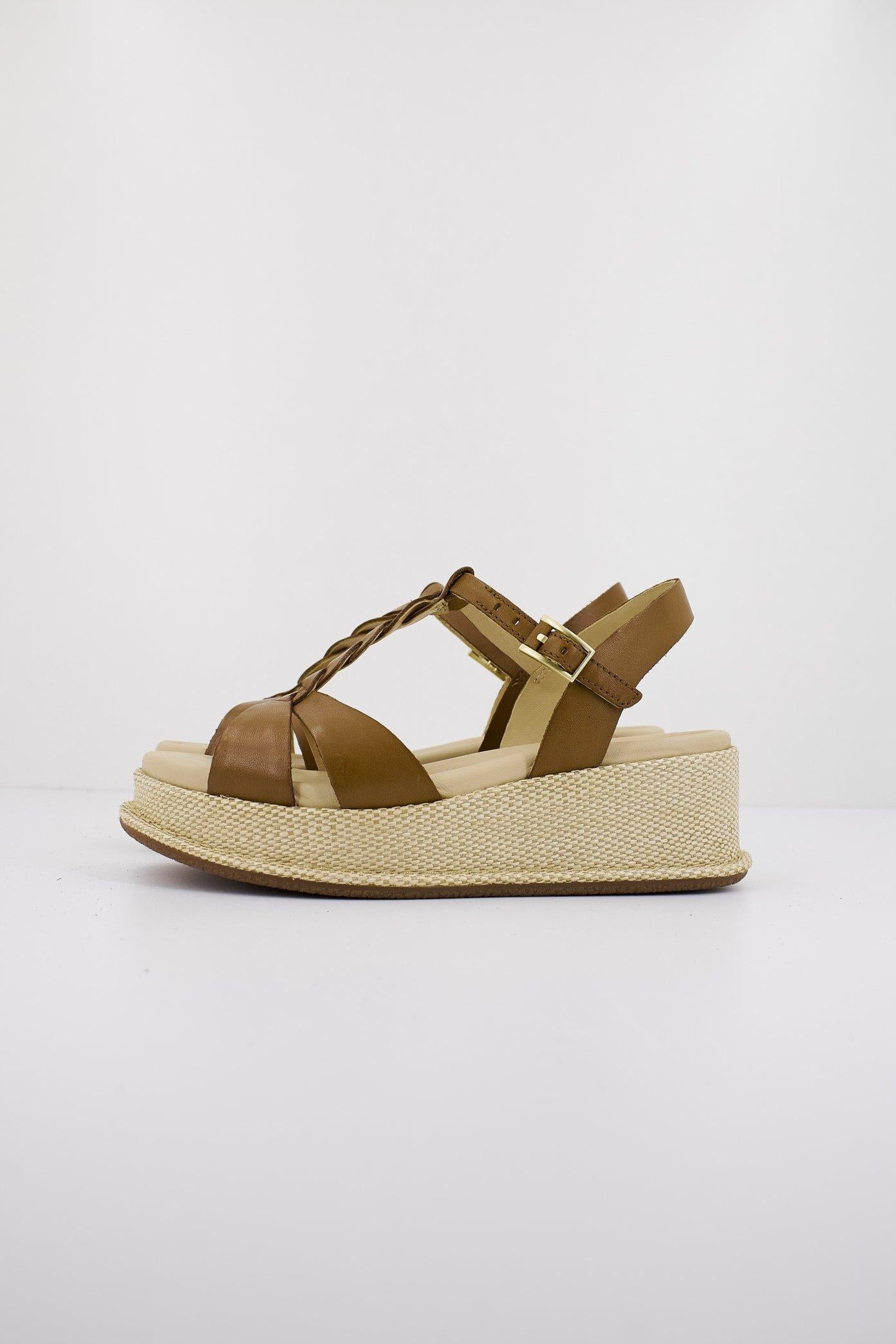 CLARKS KIMMEI TWIST en color MARRON (1)