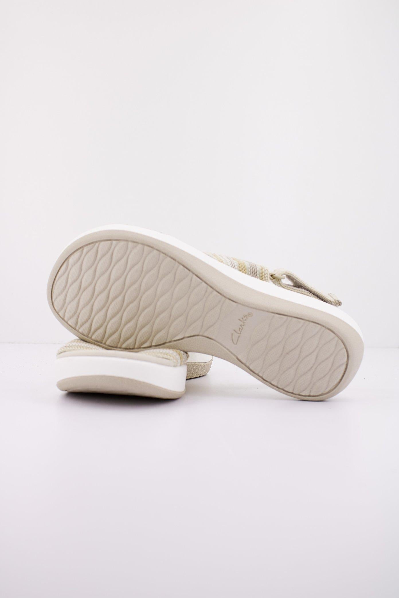 CLARKS ARLA STROLL en color BEIS (4)