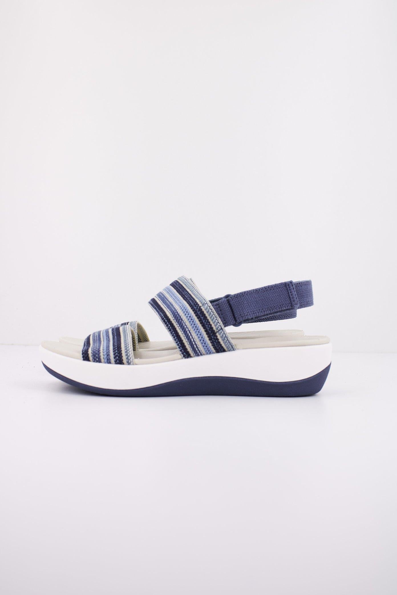 CLARKS ARLA STROLL en color AZUL (1)