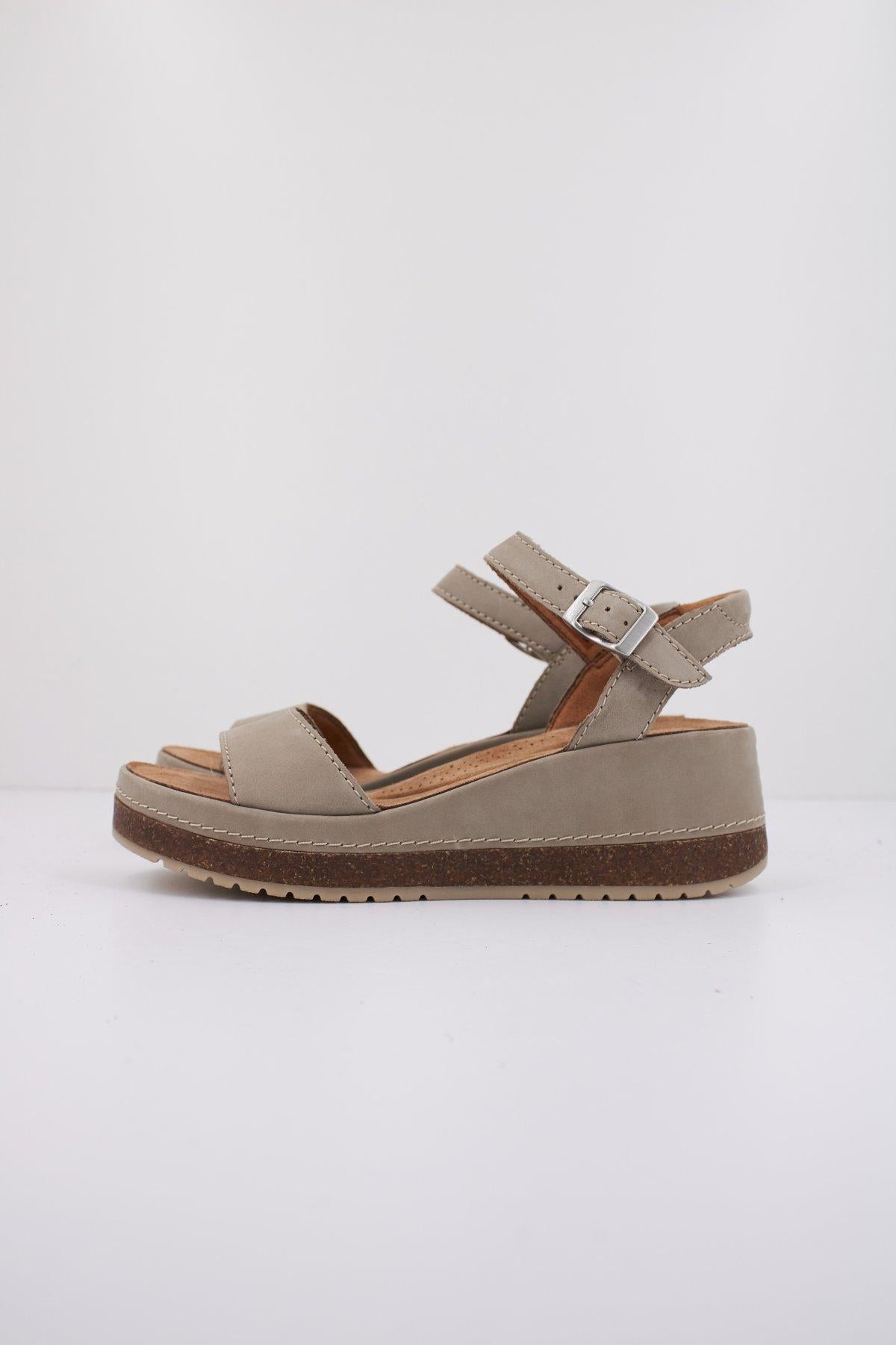 CLARKS KASSANDA LILY en color BEIS (1)
