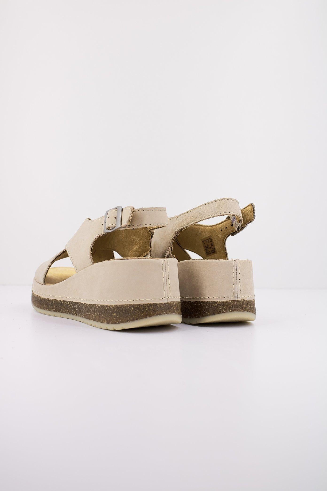 CLARKS KASSANDA STEP en color BEIS (3)