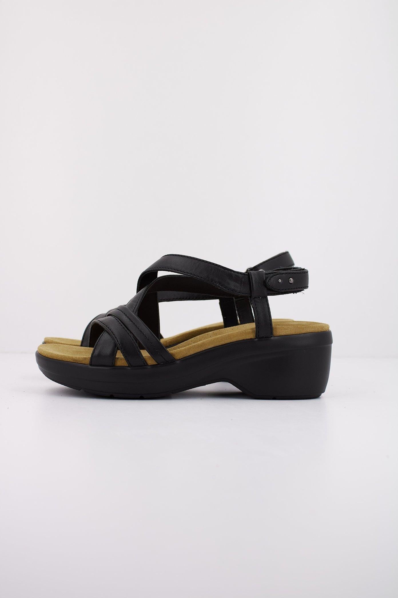 CLARKS TULEAH MAY en color NEGRO (1)