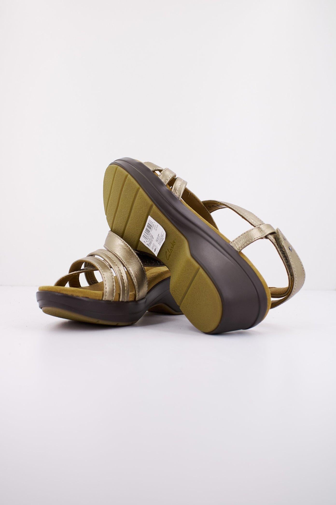 CLARKS TULEAH MAY en color ORO (4)