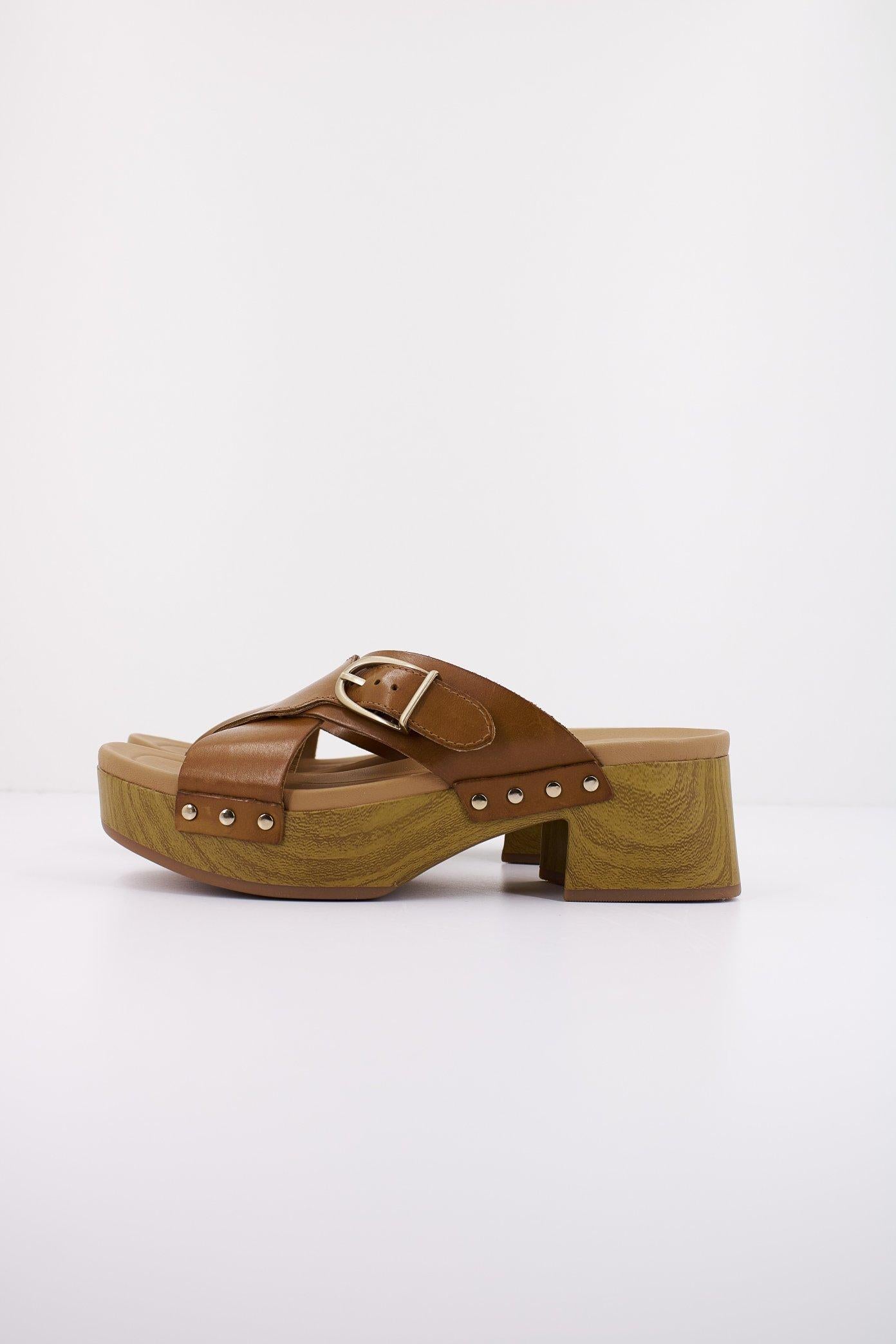 CLARKS SIVANNE WALK en color MARRON (1)