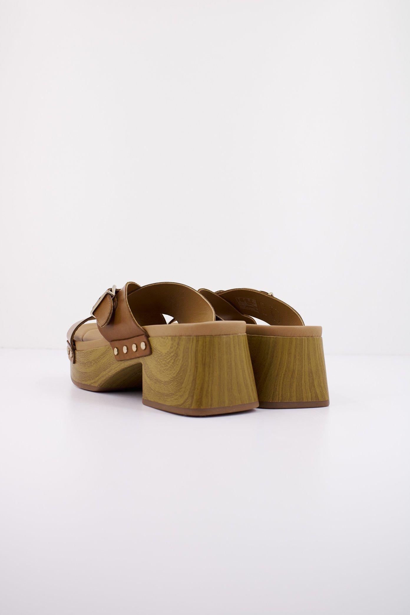 CLARKS SIVANNE WALK en color MARRON (3)