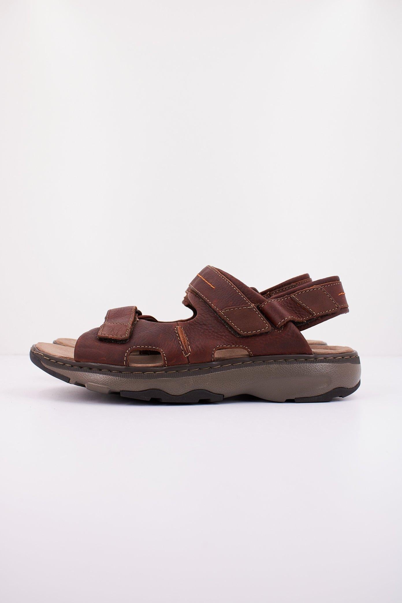 CLARKS RAFFE COAST en color MARRON (1)