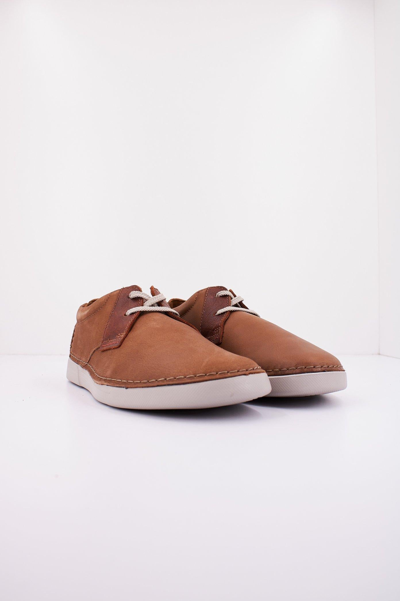 CLARKS GERELD LOW en color MARRON (2)