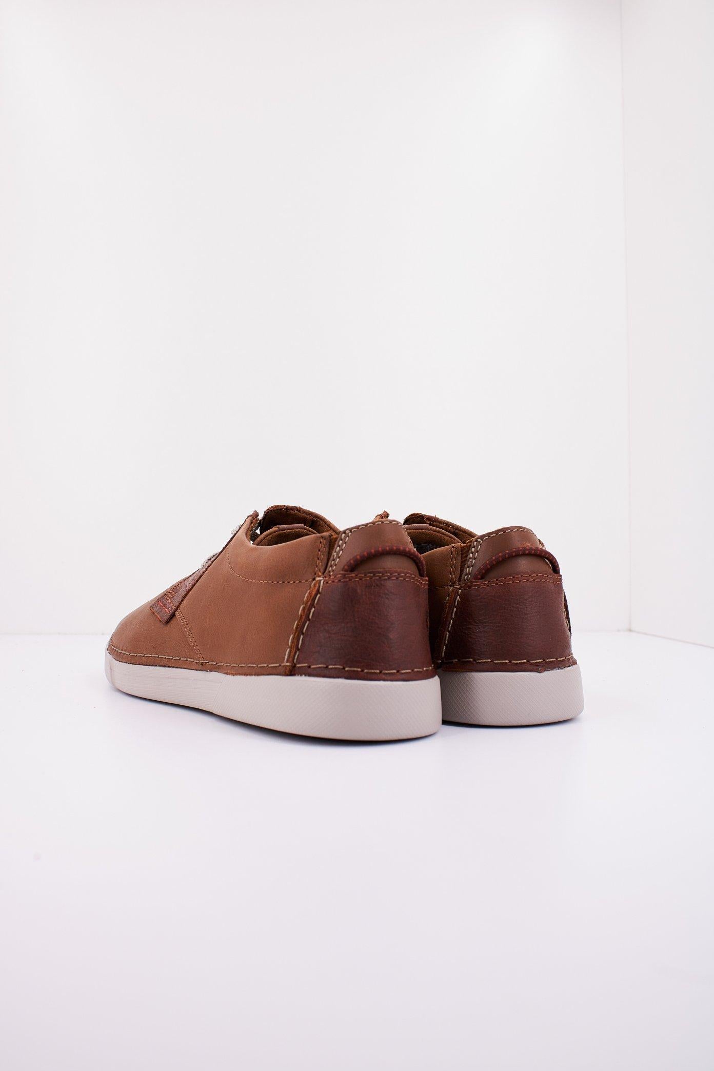 CLARKS GERELD LOW en color MARRON (3)