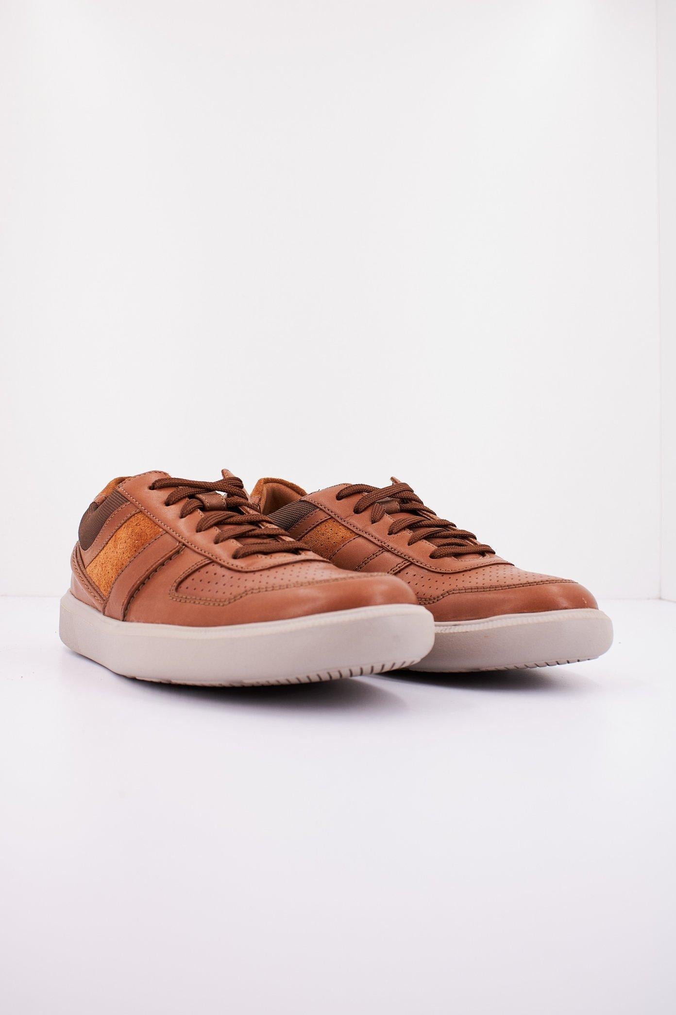 CLARKS CAMBRO RACE en color MARRON (2)