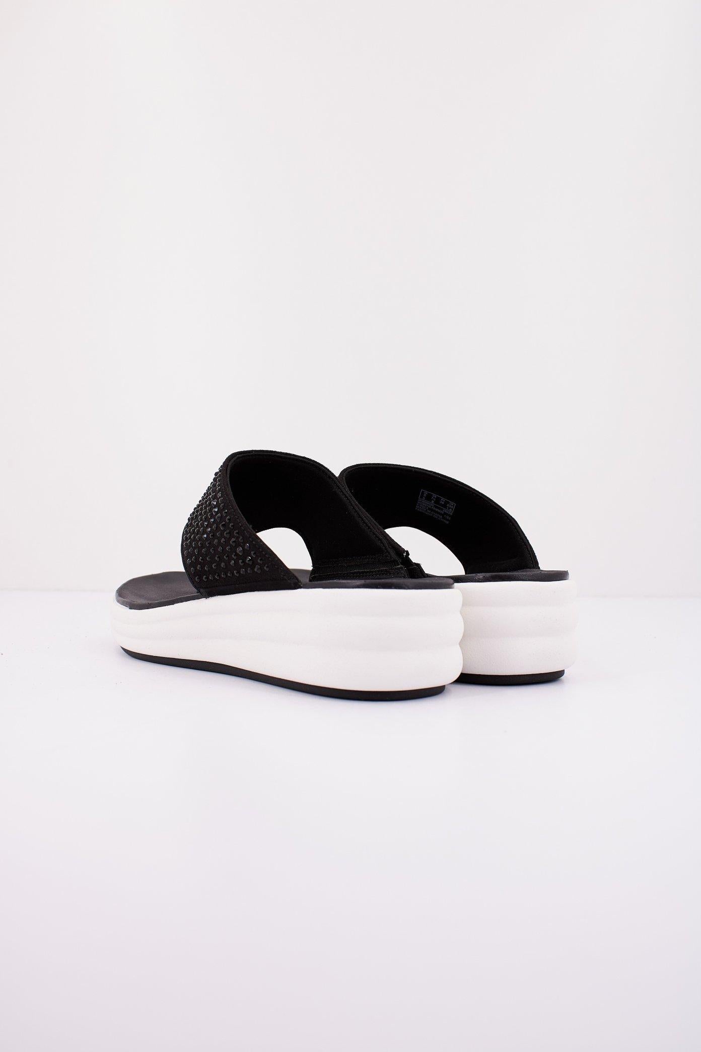 CLARKS DRIFT JAUNT en color NEGRO (3)