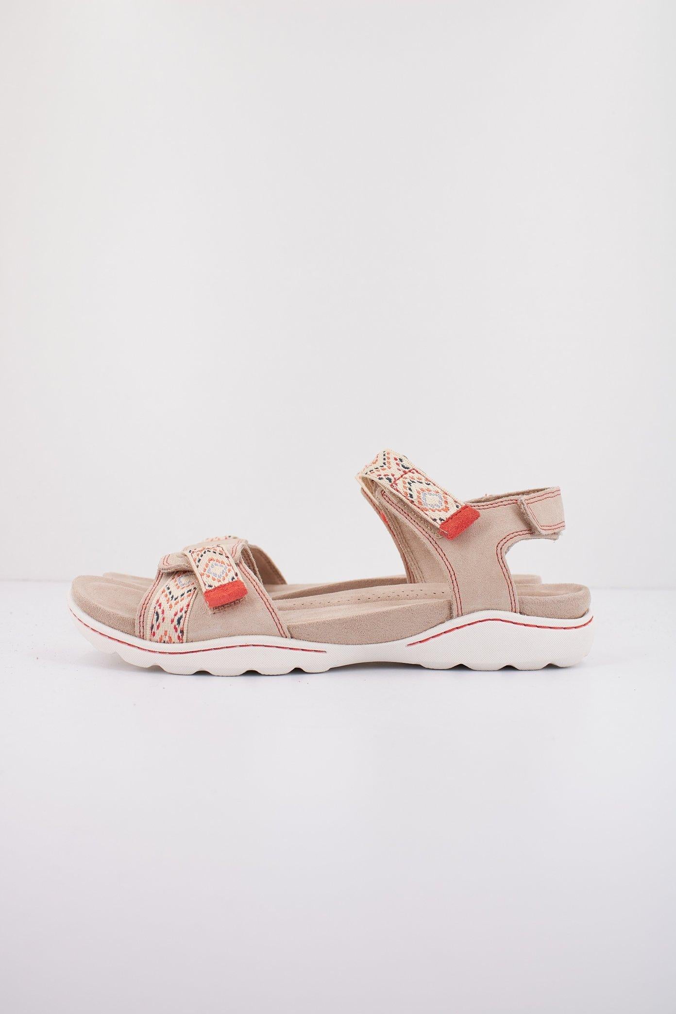 CLARKS AMANDA SPRINT en color MARRON CLARO (1)